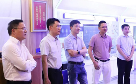 鼎桥CEO莅临有人参观交流，深化5G战略合作